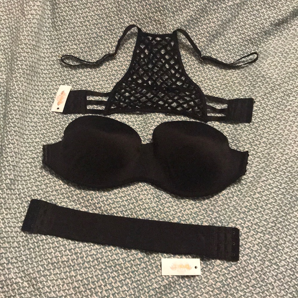 SALE Bra Lab black bundle NWT back straps!!!